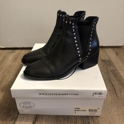 womens steve madden boots size 7
