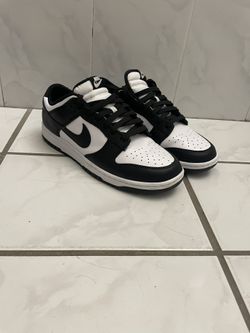 Nike Dunks Low Pandas