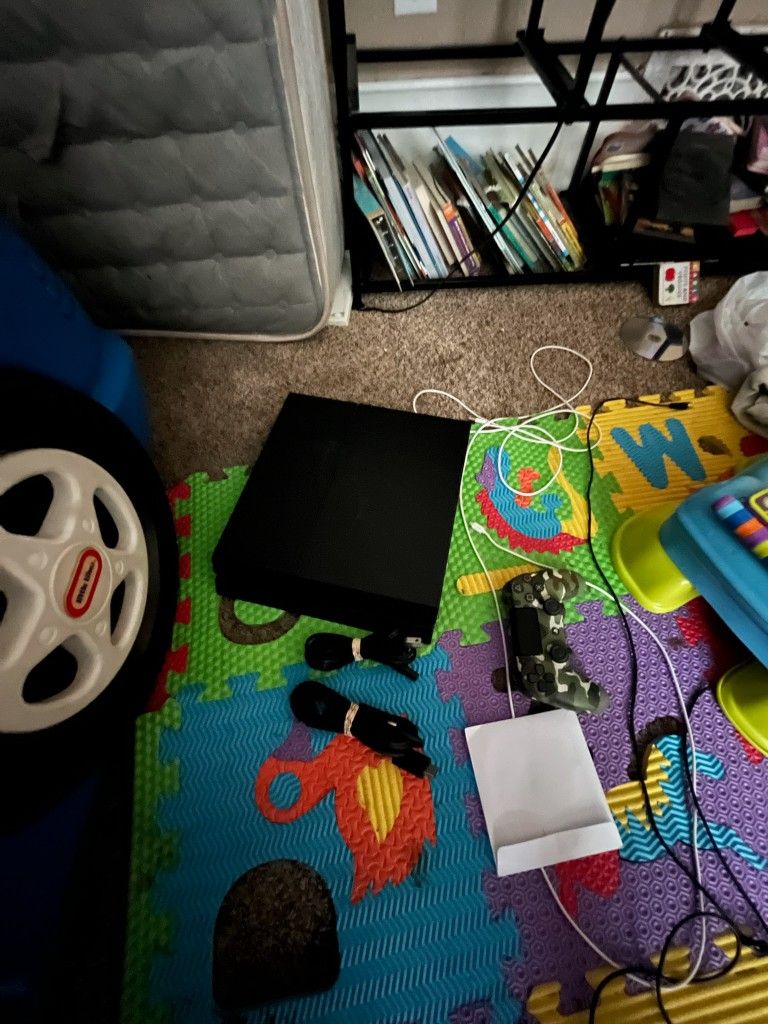PS4