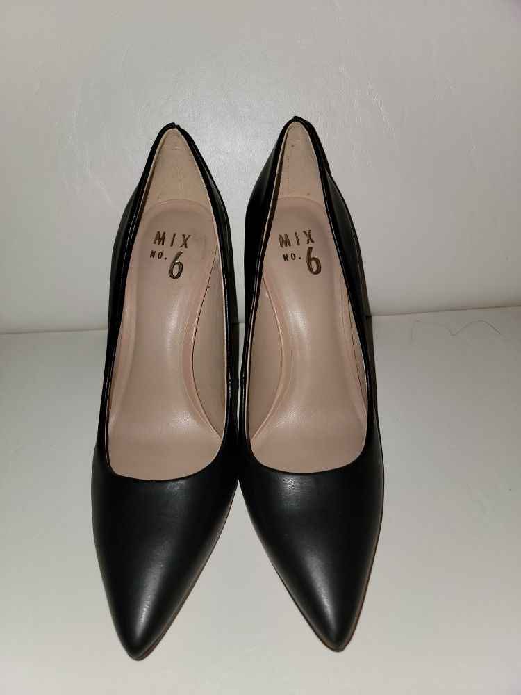 4" Mix No. 6 Leather Heels Size 8 1/2