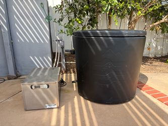Ice Barrel Cold Plunge with Penguin Chillers Unit