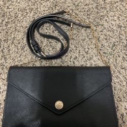 Micheal Kors Envelope Crossbody Purse