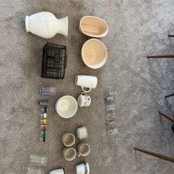Various Mugs & Kitchen Items