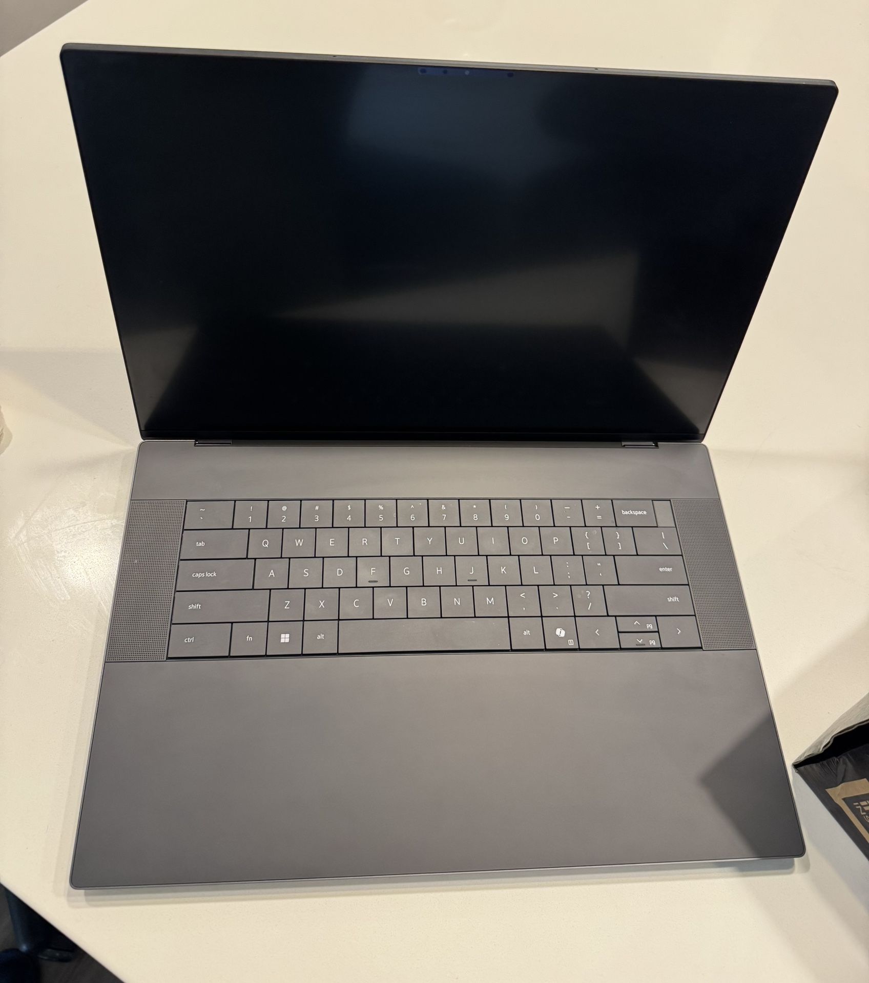 XPS 16 Dell Laptop