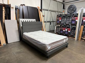 Full bed with mattress $240