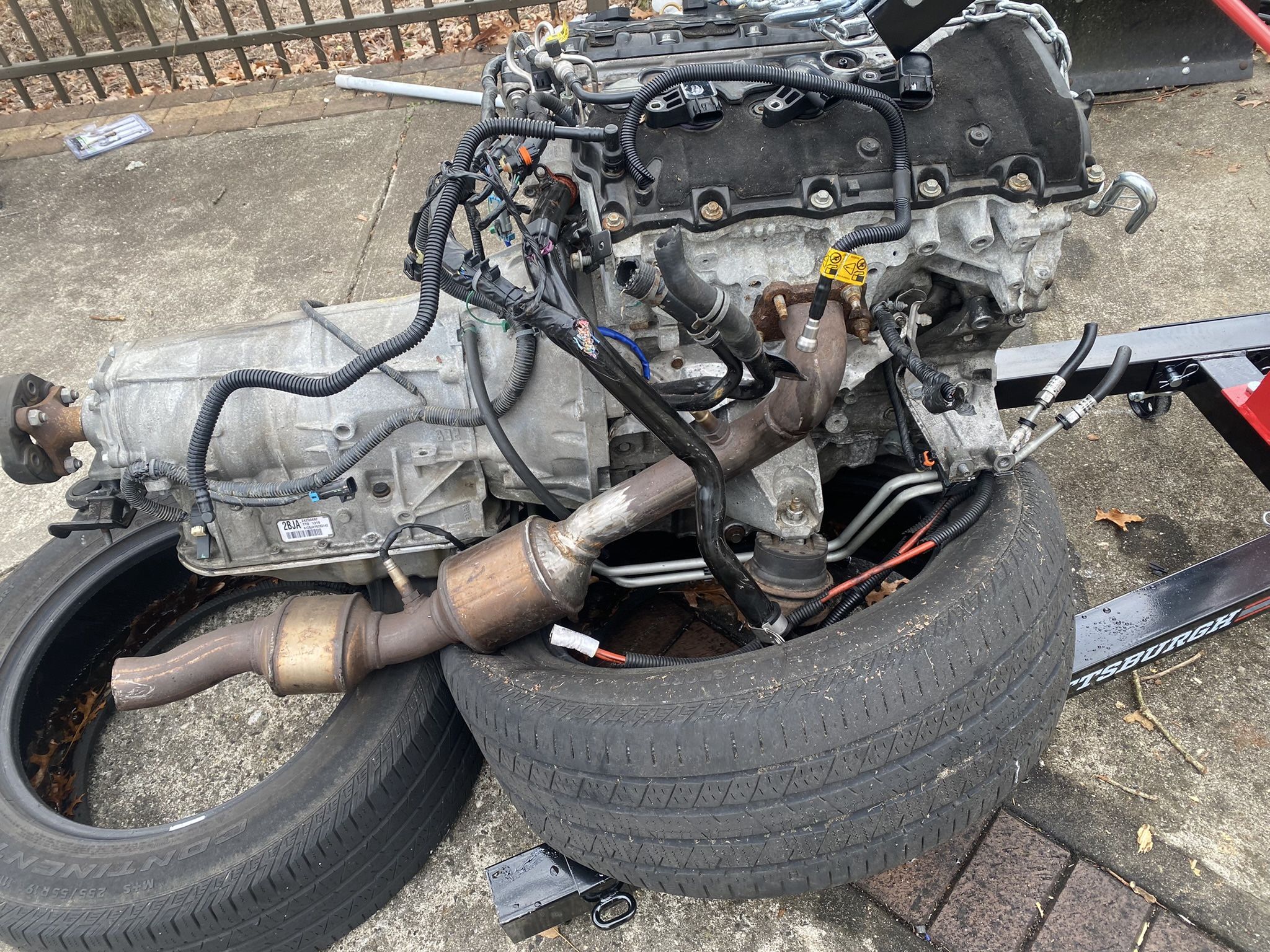 ENGINE AND TRANSMISSION V6+ AUTO TRANS
