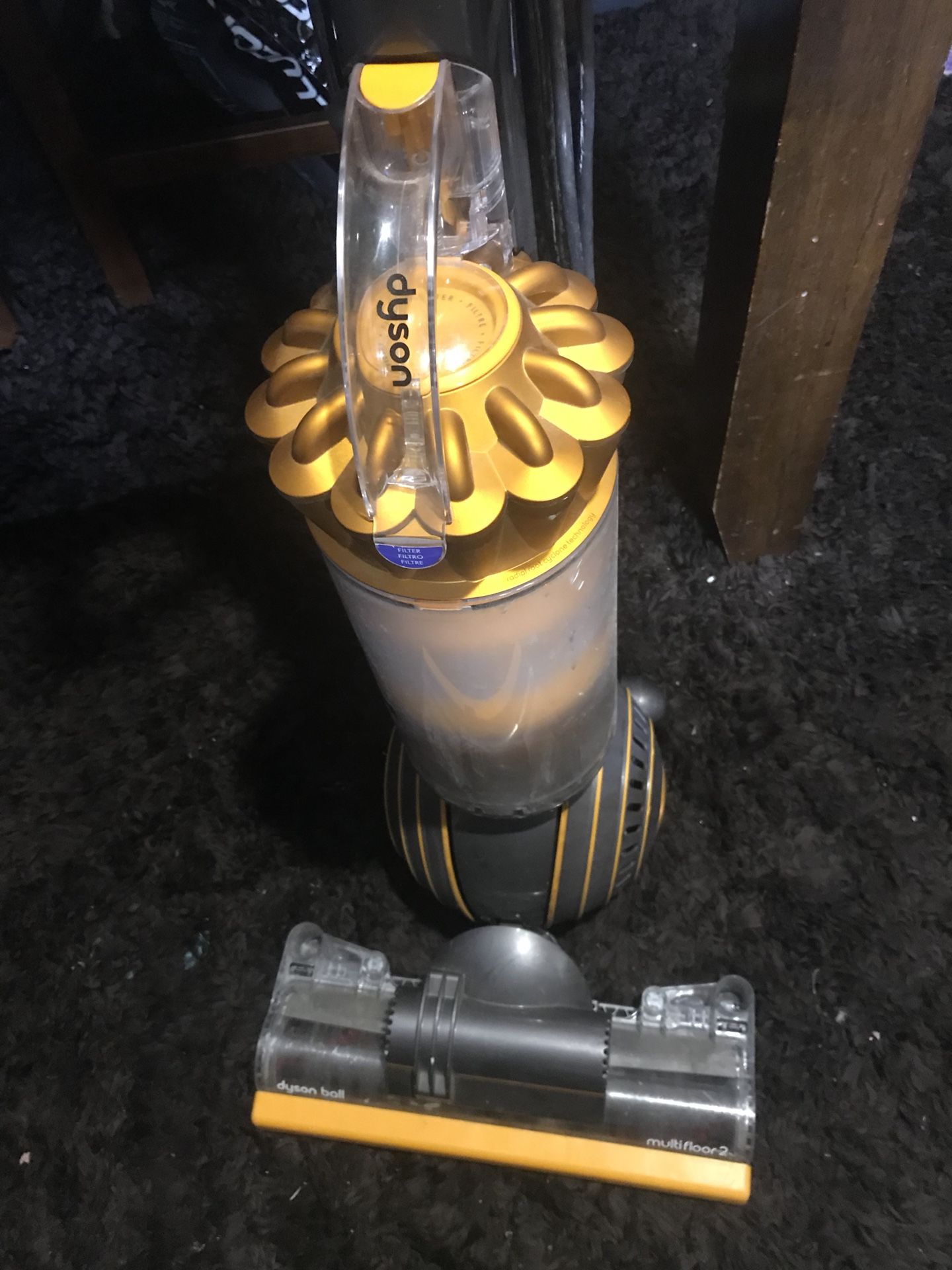 Vacuum dyson