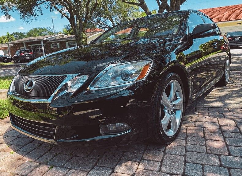 Fully Maintained$800 I’m Selling my 2010 Lexus