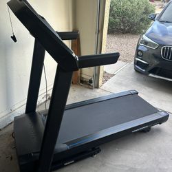 Horizon Fitness Treadmill 