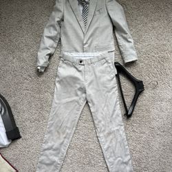 Boys Suit Size 8