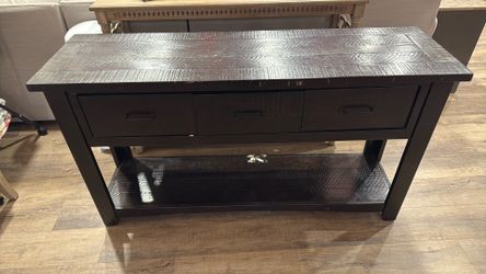 entry console