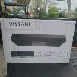 VISSANI ARNO 30-IN 240-CFM CONVERTIBLE UNDER CABINET RANGE HOOD IN BLACK WITH LIGHTING AND CHARCOAL FILTER 