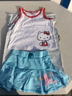 Hello kitty girls 2 piece outfit.