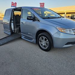 2012 HONDA ODYSSEY WHEELCHAIR VAN 