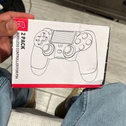 PS4 Controllers