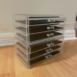 Acrylic jewelry storage mini dresser