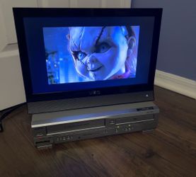 Sanyo 4-Head Hi-Fi VCR DVD Combo Player with tv vcr not working dvd player does no remote s comes with everything as pictured not a smart tv