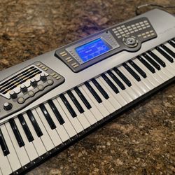 Alesis Fusion 6HD 61-Key Digital Keyboard Workstation 