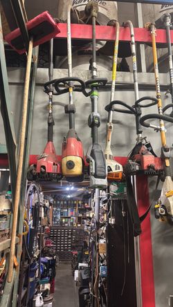 Miscellaneous gasoline, Weedwhacker home light still Ryobi