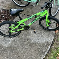 Boys Youth Bike / Bicycle
