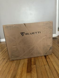 Bluetti B300S Portable Power Station 