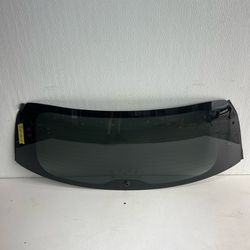 (2321) 18-24 Chevy Chevrolet Equinox Rear Liftgate Glass 2018 2019 2020 2021 2022 2023 2024