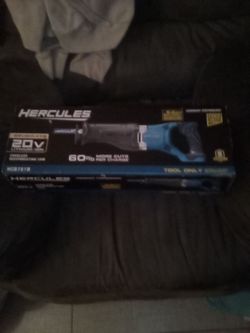 Hercules 20v Saw Saw