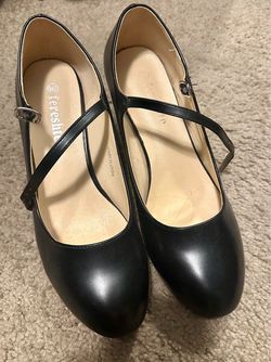 Black Mary Jane Low Heel Pumps – Women’s Size 10 – Adjustable Strap