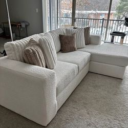Sectional couch