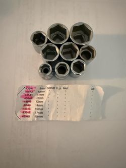 CRAFTSMAN, 3/8 Drive 6 point Metric Socket Set 9–19mm
