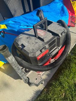Milwaukee 6 gallon shop vac