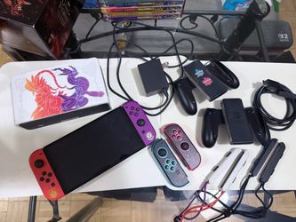 Nintendo Switch OLED Pokémon Scarlet & Violet Edition Bundle