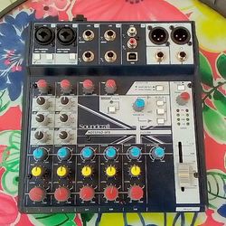 Soundcraft Notepad 8 Fx Mixer