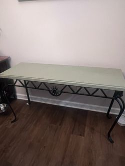 Plant/photo Table
