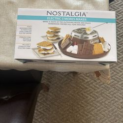 Nostalgia Electric S’Mores Maker *BRAND NEW*