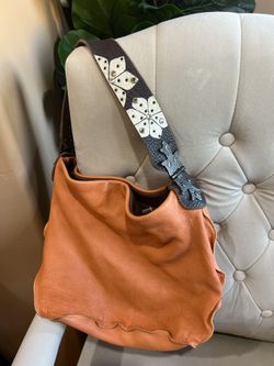 Tylie Malibu Tote / Handbag Purse 