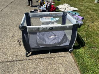 Graco pack n play