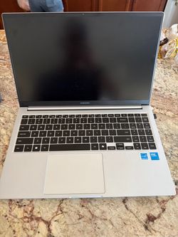 Samsung Laptop with Intel Core i7