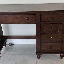 Writing Desk w/ Keyboard Tray