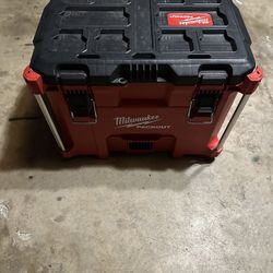 Milwaukee Packout XL Box