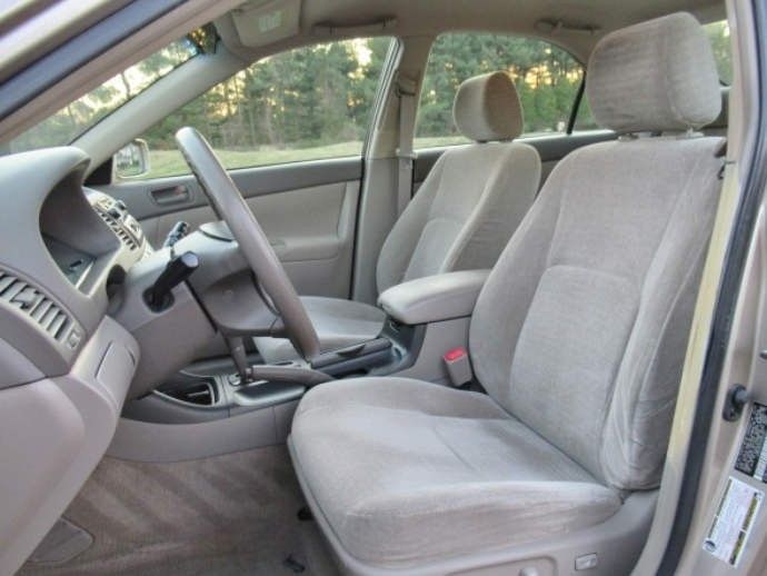 2004 Toyota Camry