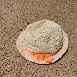 NWOT GIRLS SUN STRAW HAT CREAM AND PEACH 