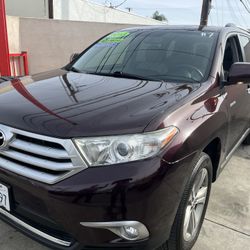 2013 TOYOTA HIGHLANDER 