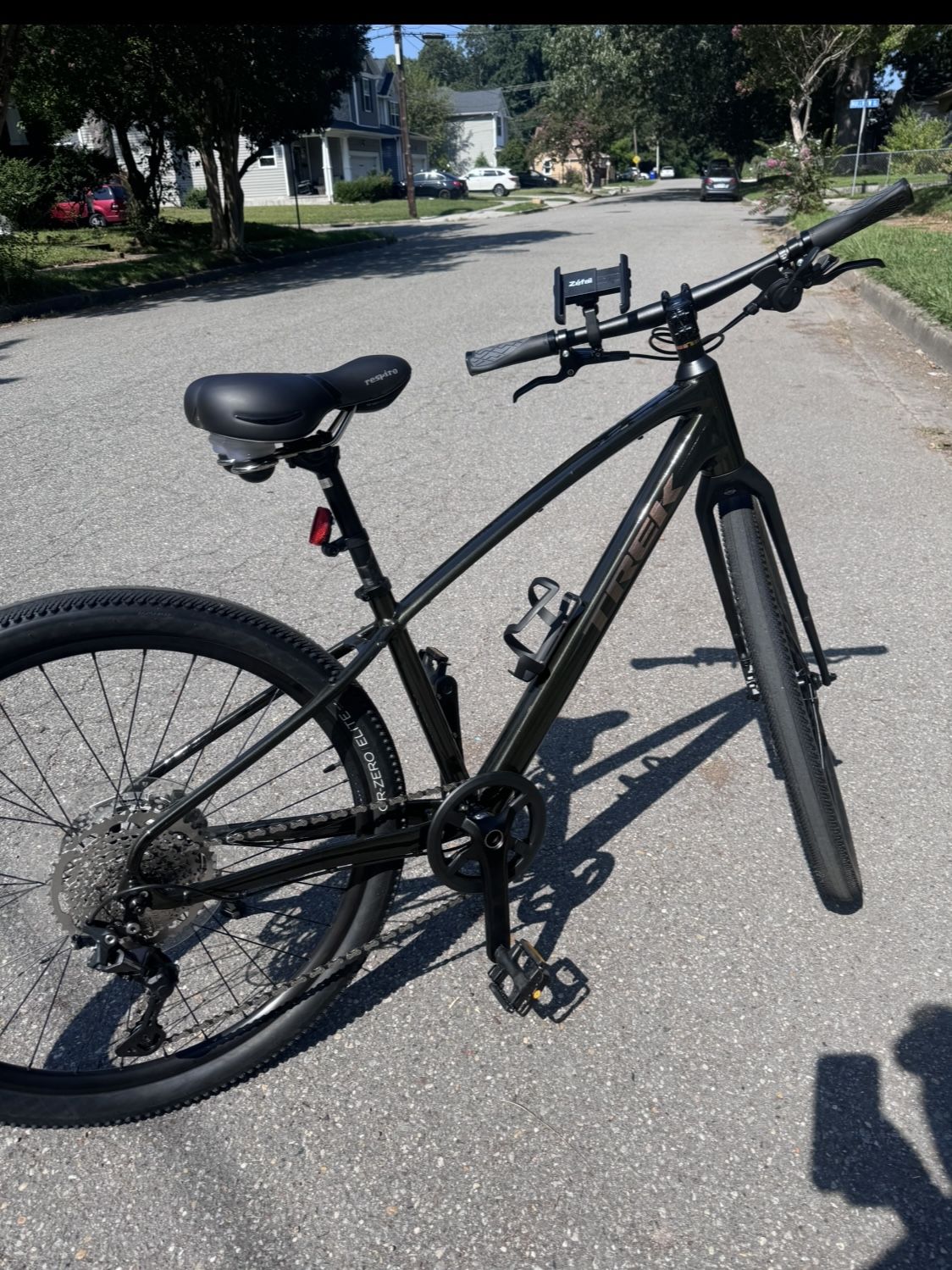 Trek DL