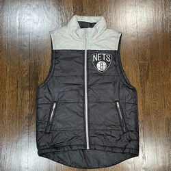 Brooklyn Nets puffer vest 