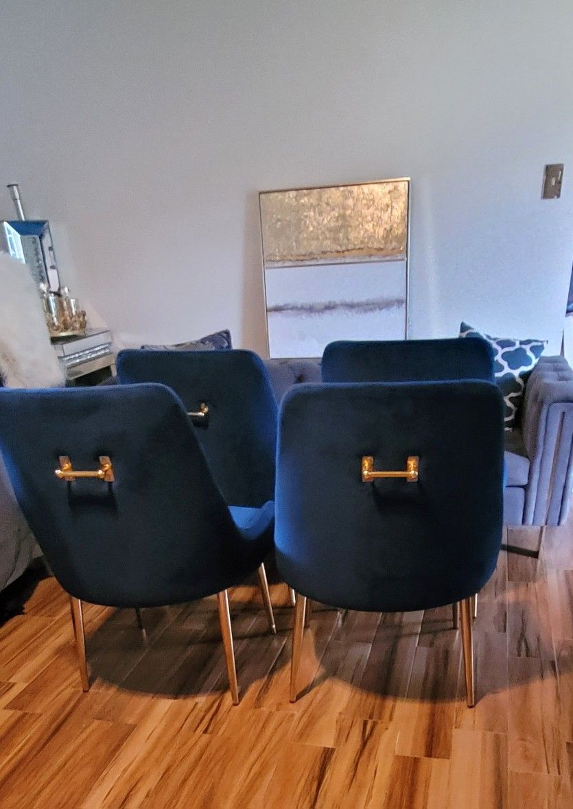 Brand New 4 Pcs Velvet Blue Velvet Chairs