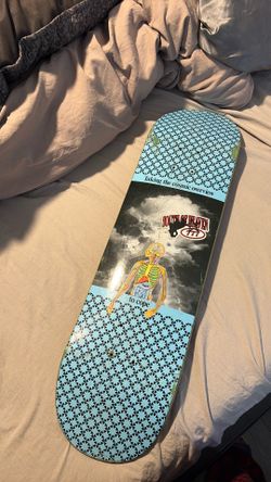 Skateboard 8 width 32 length