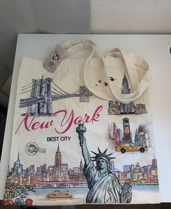 New York City Canvas Tote 🗽