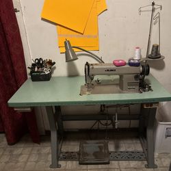 Juki Sewing Machine 