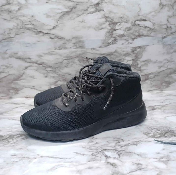 Mens Size 12 Nike Tanjun Chukka High Top Trainers Black Shoes Sneakers
